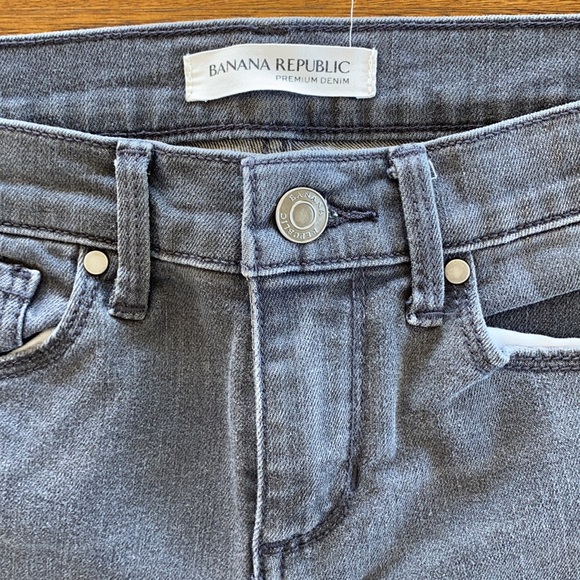 Banana Republic Grey Jeans - Picture 4 of 9